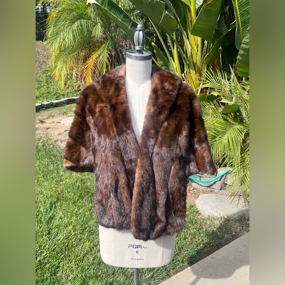 Vintage 1950s Brown Fur Stole from the Broadway Southern California - Picture 1 of 5